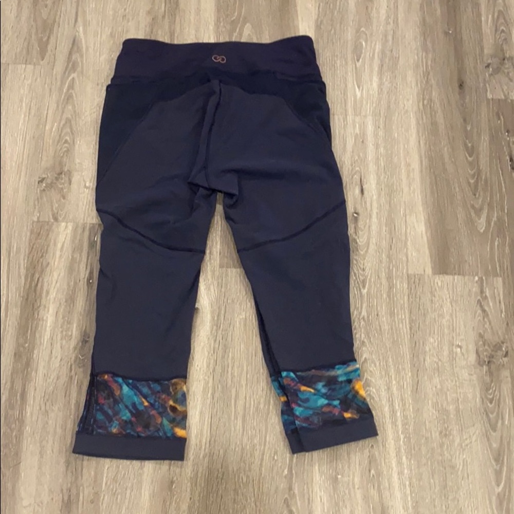 Capris - Picture 3 of 3